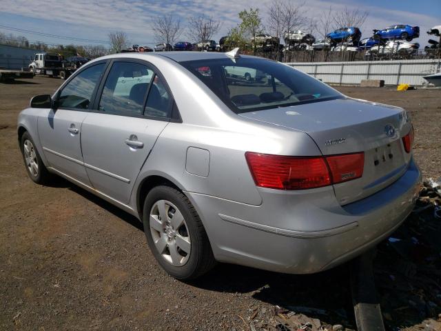 5NPET4AC9AH599059 - 2010 HYUNDAI SONATA GLS SILVER photo 2