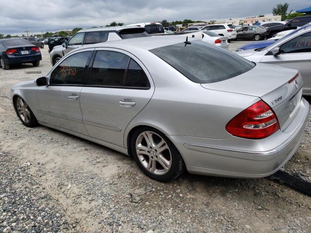 WDBUF70JX4A603036 - 2004 MERCEDES-BENZ E 500 SILVER photo 2