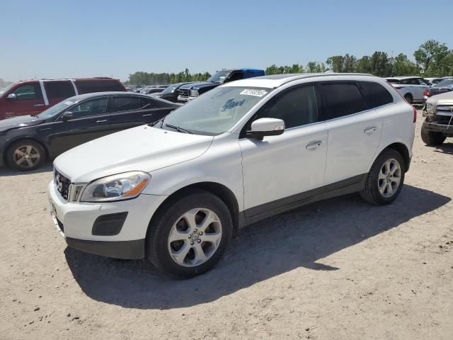 2013 VOLVO XC60 3.2, 