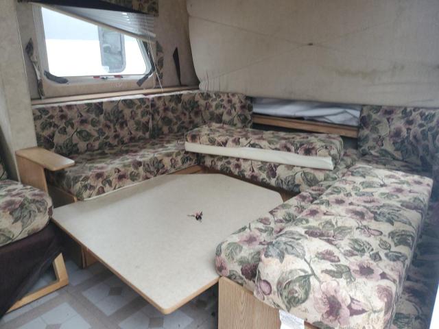 4EZTS23295S049689 - 2005 CAMPER TRAILER WHITE photo 5