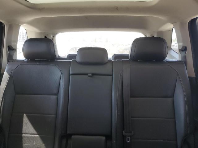 3VV3B7AX2JM019208 - 2018 VOLKSWAGEN TIGUAN SE 绿色 照片 10