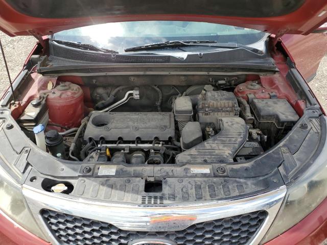 5XYKT3A15BG004390 - 2011 KIA SORENTO BASE RED photo 12