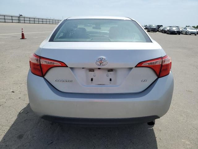 5YFBURHE4HP644314 - 2017 TOYOTA COROLLA L SILVER photo 6