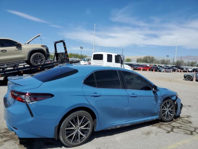 4T1G11AK3PU114753 - 2023 TOYOTA CAMRY SE NIGHT SHADE BLUE photo 3