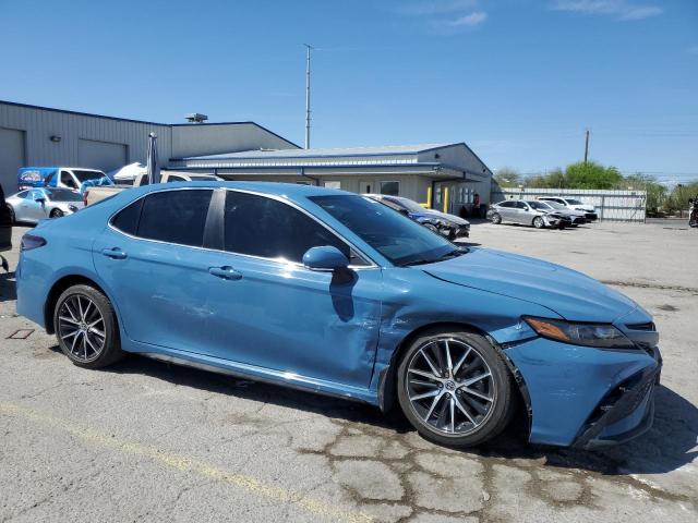 4T1G11AK3PU114753 - 2023 TOYOTA CAMRY SE NIGHT SHADE BLUE photo 4