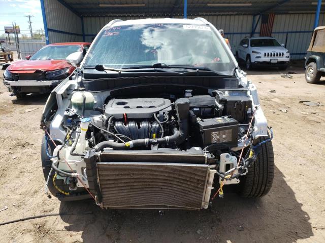 KM8J3CAL6JU762048 - 2018 HYUNDAI TUCSON SPORT SILVER photo 5