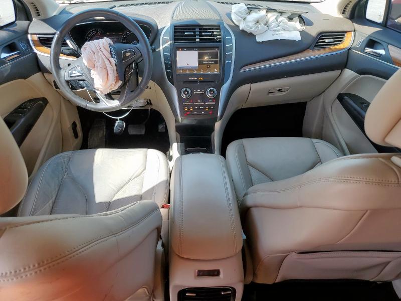 5LMCJ2C93KUL45415 - 2019 LINCOLN MKC SELECT 红色 照片 8