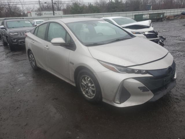 JTDKARFP1H3004602 - 2017 TOYOTA PRIUS PRIM BEIGE photo 4
