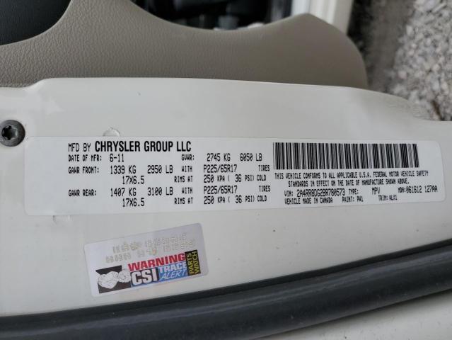 2A4RR8DG2BR780573 - 2011 CHRYSLER TOWN & COU TOURING L WHITE photo 13