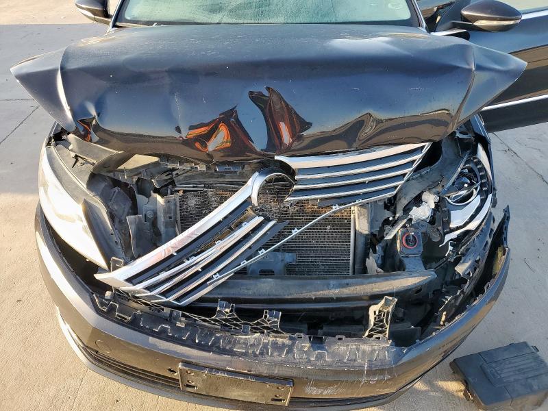 WVWBN7AN4GE512550 - 2016 VOLKSWAGEN CC BASE BLACK photo 11