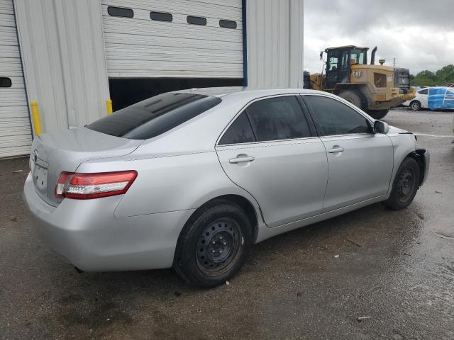 4T1BF3EK8AU567064 - 2010 TOYOTA CAMRY BASE 银色 照片 3