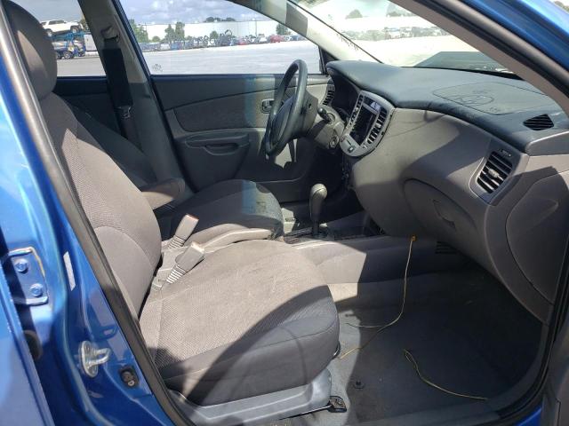 KNADE223096512967 - 2009 KIA RIO BASE BLUE photo 5