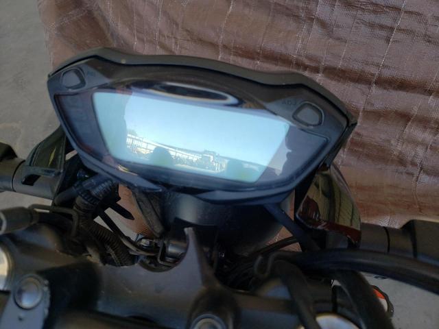 JS1VP55A2J2100536 - 2018 SUZUKI SV650 TWO TONE photo 8