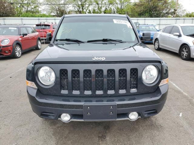 1C4NJPFA3GD748451 - 2016 JEEP PATRIOT LATITUDE BLACK photo 5