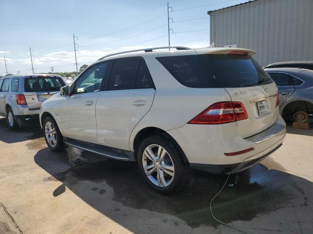4JGDA5HB7CA026302 - 2012 MERCEDES-BENZ ML 350 4MATIC WHITE photo 2