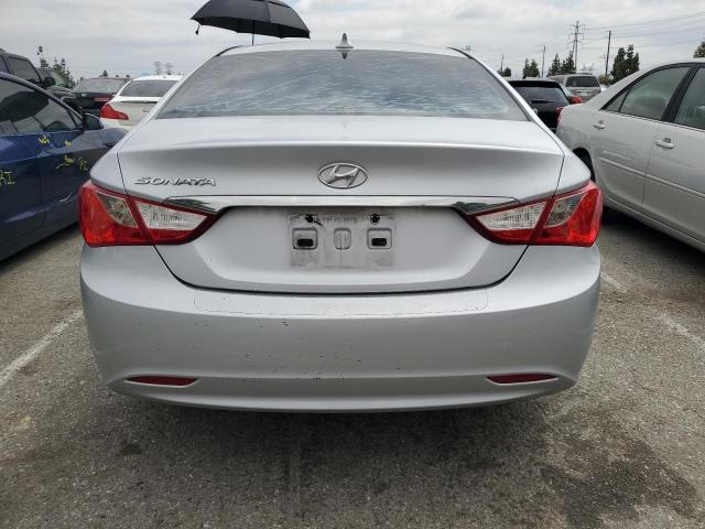 5NPEB4AC0CH427346 - 2012 HYUNDAI SONATA GLS SILVER photo 6