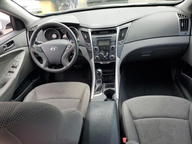 5NPEB4AC0CH427346 - 2012 HYUNDAI SONATA GLS SILVER photo 8