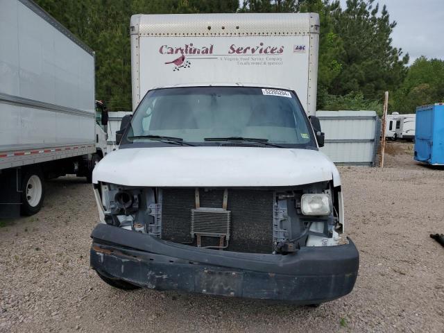 1GB6G3AG4A1143343 - 2010 CHEVROLET EXPRESS G3 WHITE photo 5