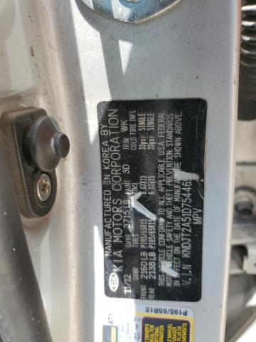 KNDJT2A51D7544697 - 2013 KIA SOUL SILVER photo 12