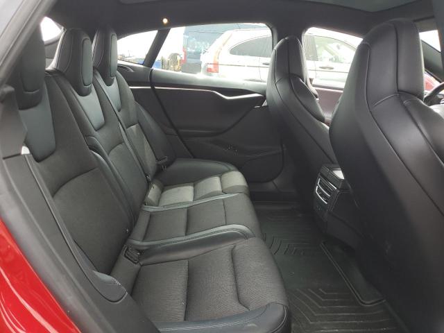 5YJSA1E22JF245097 - 2018 TESLA MODEL S 红色 照片 10