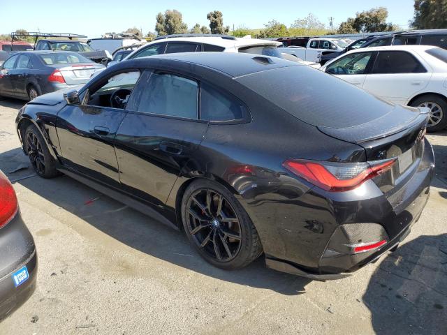 WBY33AW06NFM16543 - 2022 BMW I4 M50 BLACK photo 2