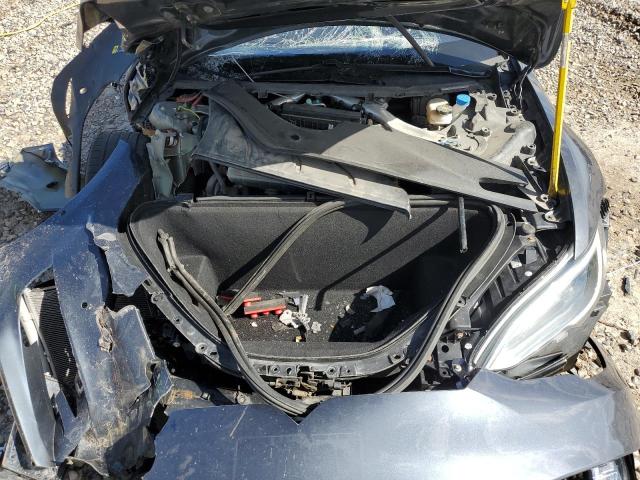 5YJSA1E23HF220395 - 2017 TESLA MODEL S ნაცრისფერი ფოტო 11