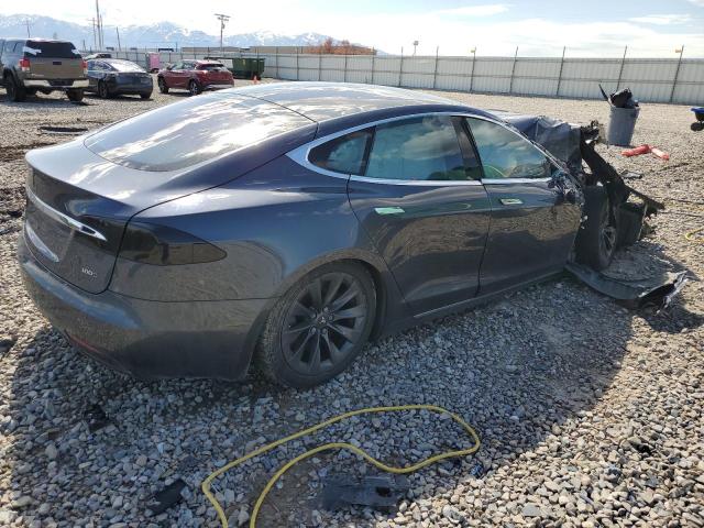 5YJSA1E23HF220395 - 2017 TESLA MODEL S ნაცრისფერი ფოტო 3