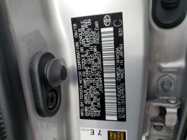 JTDKARFP7J3088527 - 2018 TOYOTA PRIUS PRIM 银色 照片 13