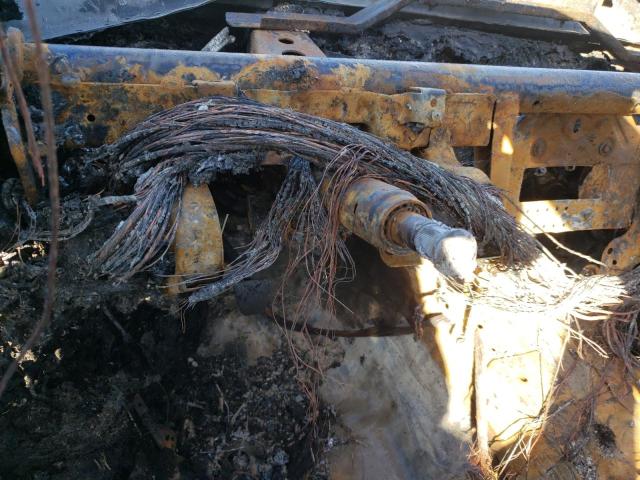 2G1FZ1EP8D9806135 - 2013 CHEVROLET CAMARO ZL1 烧焦的 照片 9