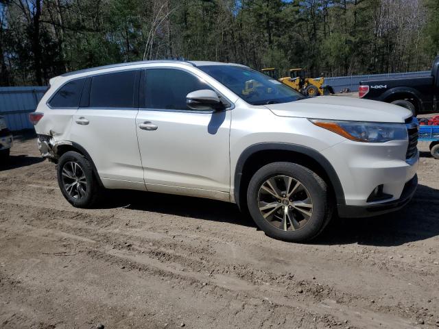 5TDJKRFH0GS330938 - 2016 TOYOTA HIGHLANDER XLE WHITE photo 4