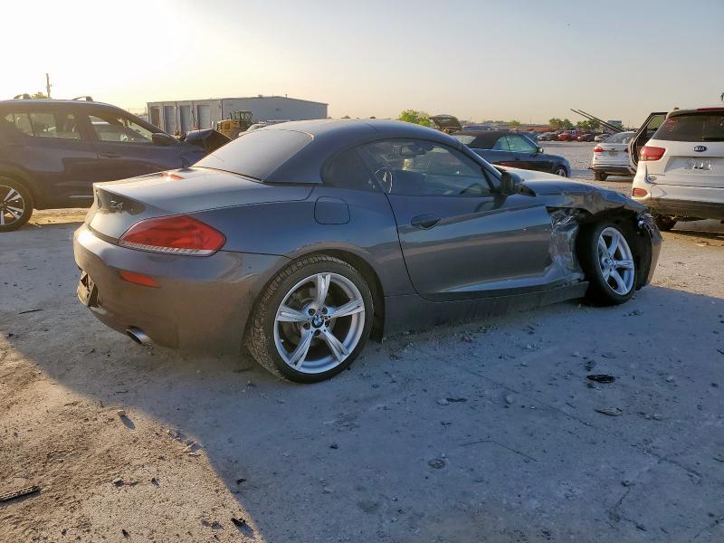 WBALM7C59FJ799195 - 2015 BMW Z4 SDRIVE35I GRAY photo 3
