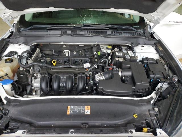 1FA6P0H76F5122418 - 2015 FORD FUSION SE WHITE photo 11