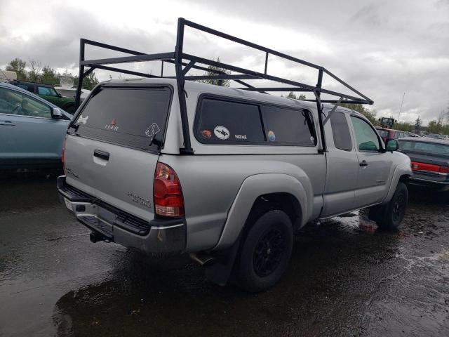 5TETU62N28Z508267 - 2008 TOYOTA TACOMA PRERUNNER ACCESS CAB SILVER photo 3