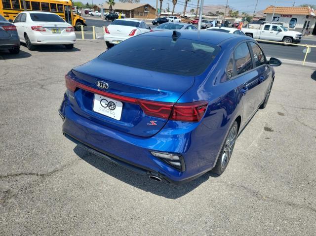 3KPF34AD0KE008040 - 2019 KIA FORTE GT LINE BLUE photo 4