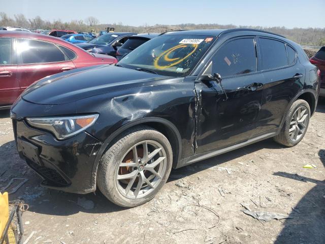 ZASFAKNNXJ7B84760 - 2018 ALFA ROMEO STELVIO TI SPORT BLACK photo 1