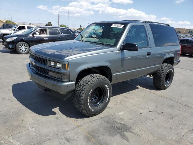 1GNEK18K9RJ303630 - 1994 CHEVROLET BLAZER K1500 GRAY photo 1