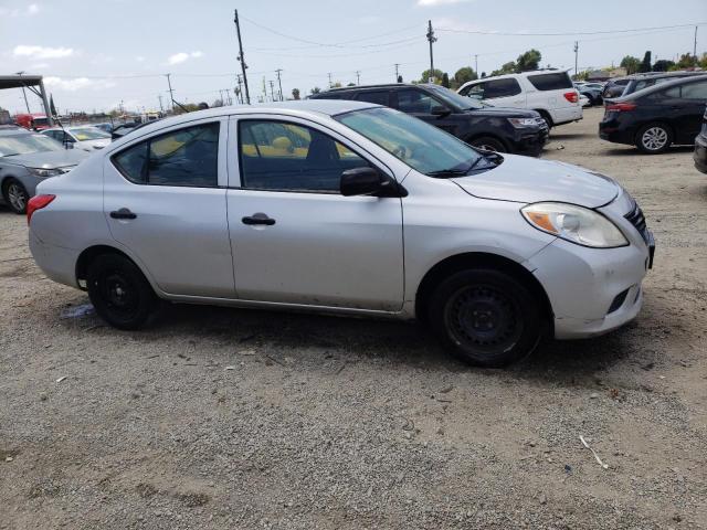 3N1CN7AP3EL841259 - 2014 NISSAN VERSA S SILVER photo 4