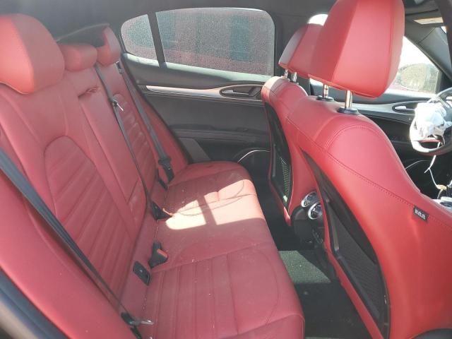 ZASPAKBN5P7D64455 - 2023 ALFA ROMEO STELVIO TI BLACK photo 11