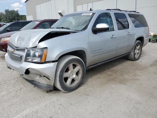 1GNSKKE36BR101180 - 2011 CHEVROLET SUBURBAN K1500 LTZ SILVER photo 1