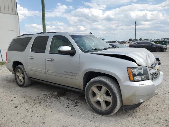 1GNSKKE36BR101180 - 2011 CHEVROLET SUBURBAN K1500 LTZ SILVER photo 4