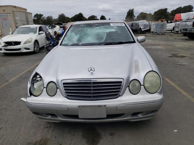 WDBJF65JXYB119339 - 2000 MERCEDES-BENZ E 320 SILVER photo 5