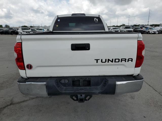 5TFRM5F1XGX106272 - 2016 TOYOTA TUNDRA DOUBLE CAB SR/SR5 WHITE photo 6