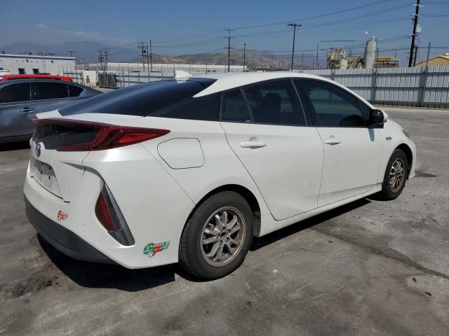 JTDKARFP8H3010543 - 2017 TOYOTA PRIUS PRIM 白色 照片 3