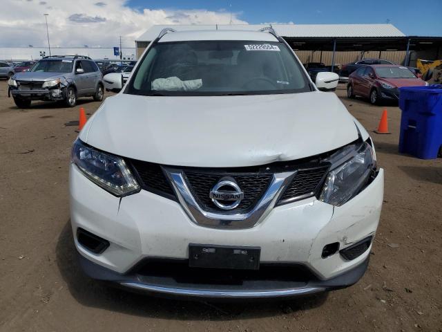 5N1AT2MT0GC912496 - 2016 NISSAN ROGUE S WHITE photo 5