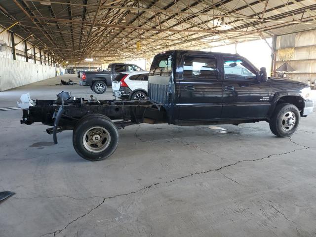 1GCJC33205F947845 - 2005 CHEVROLET SILVERADO C3500 BLACK photo 3