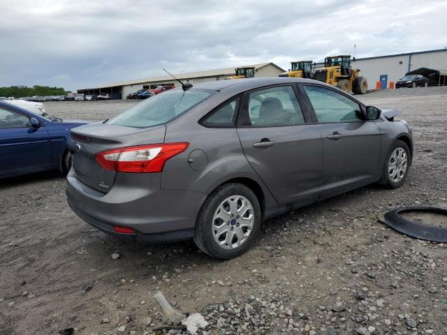 1FAHP3F21CL461791 - 2012 FORD FOCUS SE GRAY photo 3