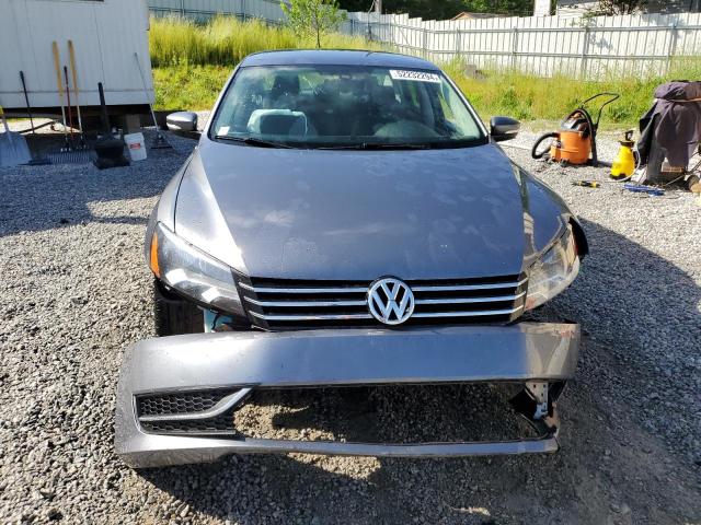 1VWBH7A3XDC012001 - 2013 VOLKSWAGEN PASSAT SE GRAY photo 5