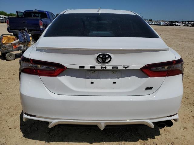 4T1G11AK7RU875613 - 2024 TOYOTA CAMRY SE NIGHT SHADE WHITE photo 6