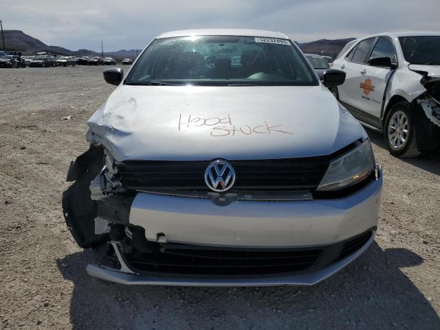 3VW2K7AJ5EM313419 - 2014 VOLKSWAGEN JETTA BASE 银色 照片 5