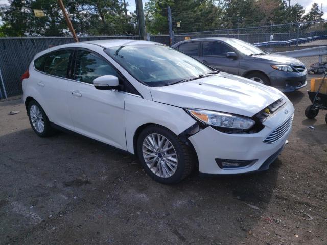 1FADP3N22GL346168 - 2016 FORD FOCUS TITANIUM WHITE photo 4